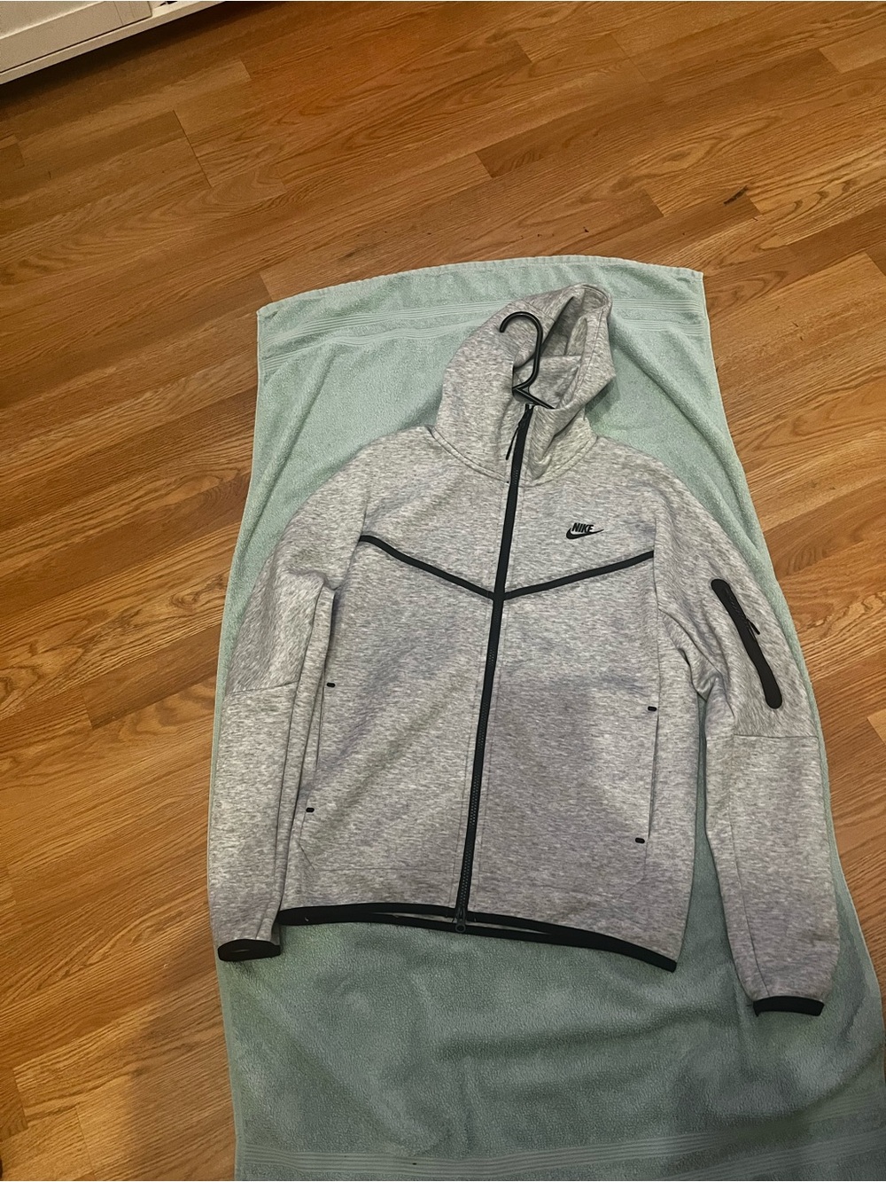 Nike- Tech  Light Gray Hooded Zip-Up Sweatshirt with Black Trim